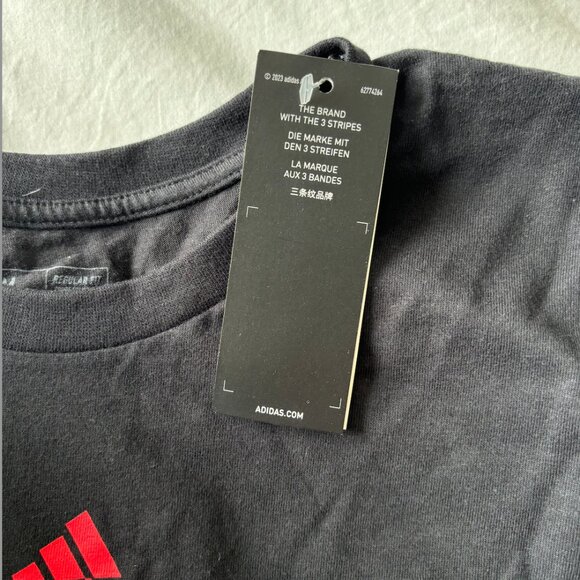 Adidas Manchester United T Shirt - Picture 2 of 2